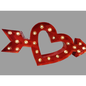 Red Heart & Arrow Marquee Sign Wall Hanging LED Light 17.5 Inch Works